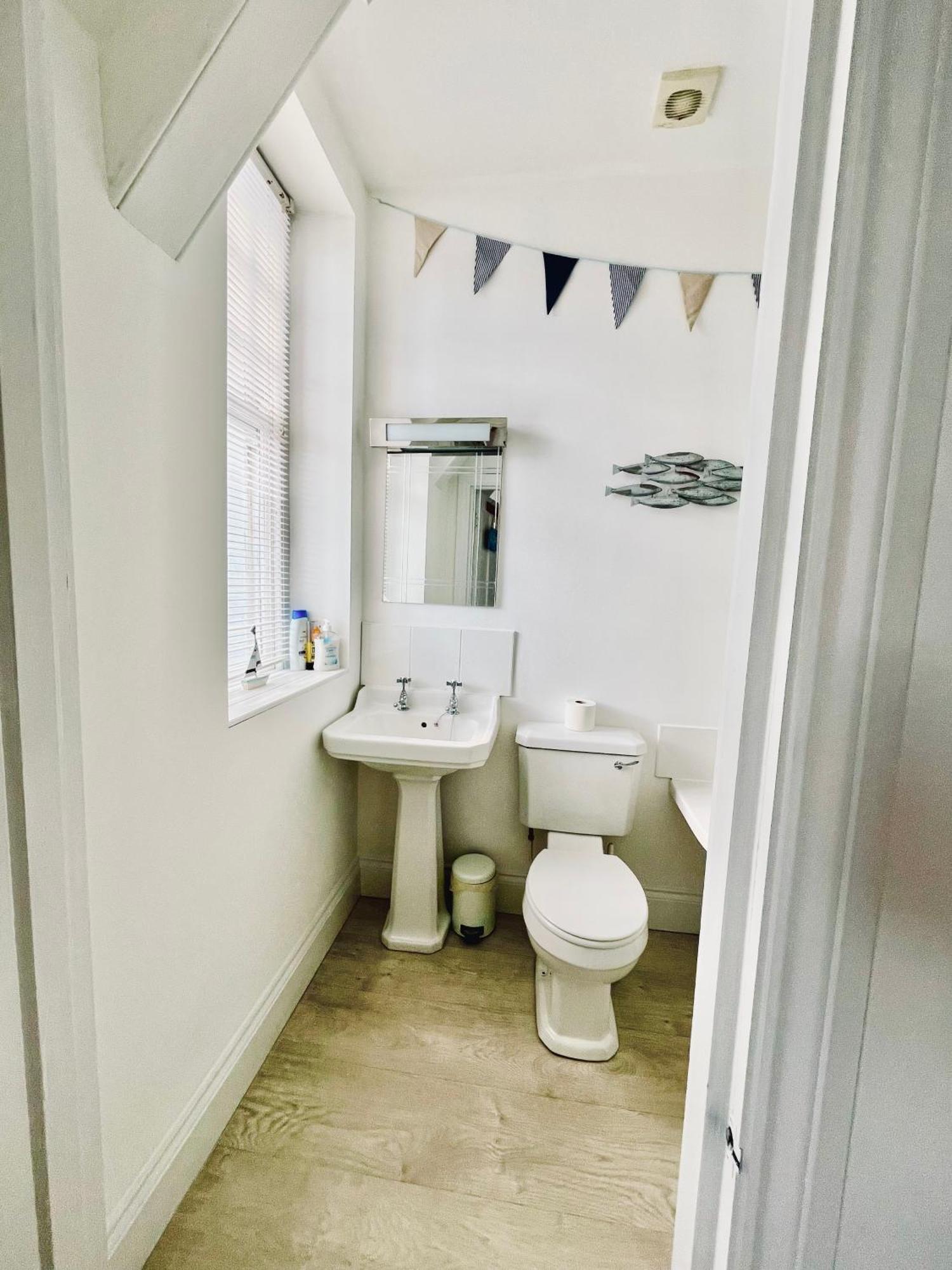 شقة Lyme Regis Renovated Period Seaside Flat المظهر الخارجي الصورة